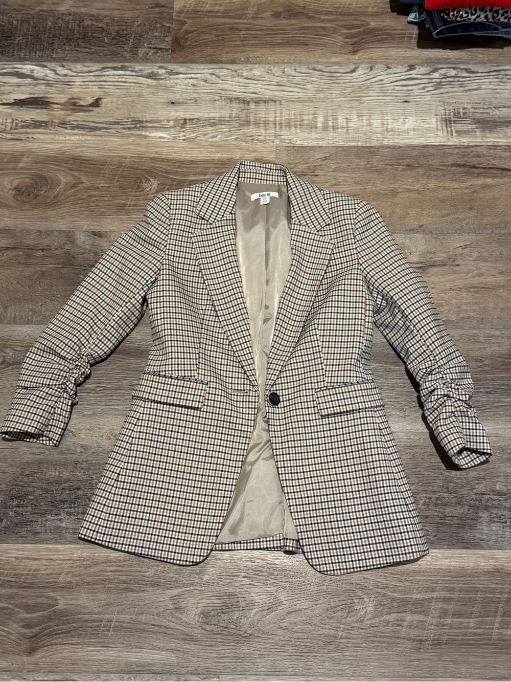 Bar III Checkered Single-Button Blazer in Beige and Black and rust xxs